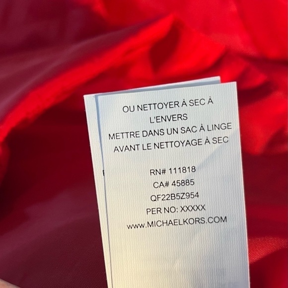 Michael Kors Women’s a button Down Lightweight Vest - Picture 6 of 8